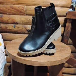 Dolce Vita Black Ankle Boots with Chunky Sole